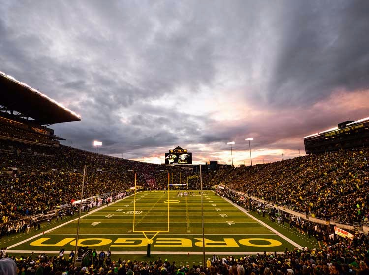 NCAA Football: Oregon at Stanford, Fieldlevel